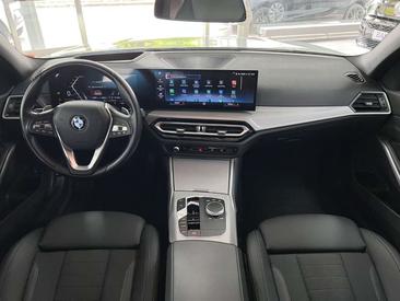 BMW Série 3 Touring 318d — photo 28
