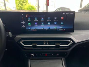 BMW Série 3 Touring 318d — photo 35