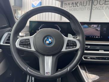 BMW X5 XDrive50e — photo 9