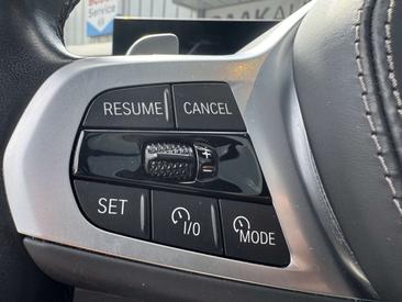 BMW X5 XDrive50e — photo 16