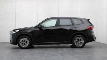 BMW IX1 Launch Edition XDrive30 — photo 2