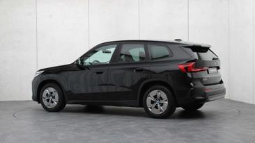 BMW IX1 Launch Edition XDrive30 — photo 23