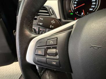 BMW X1 XDrive25e — photo 8
