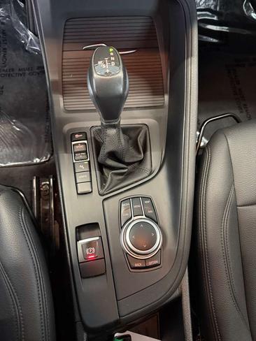 BMW X1 XDrive25e — photo 14