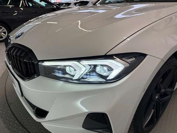 BMW Série 3 Touring 320e — photo 22