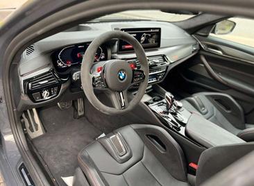 BMW M5 CS — photo 11