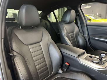 BMW Série 3 XDrive — photo 30