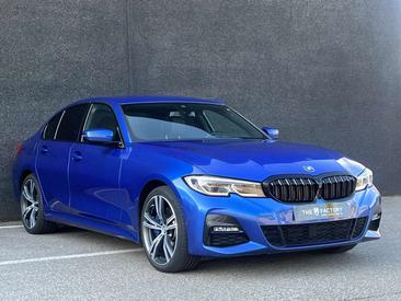 BMW 330e M Sport — photo 3