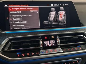 BMW X5 M Sport XDrive45e — photo 11