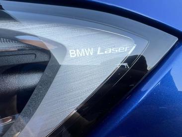 BMW 330e M Sport — photo 8