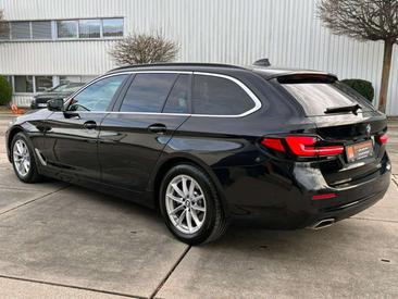 BMW Série 5 Touring 520d — photo 12