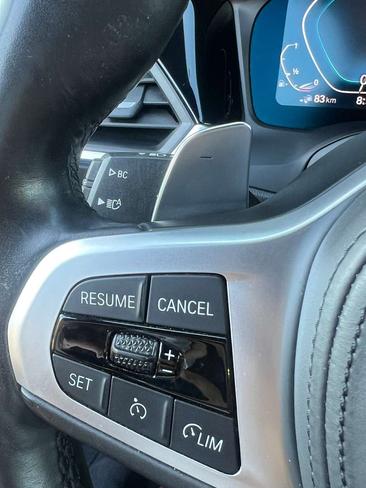 BMW 330e M Sport — photo 25