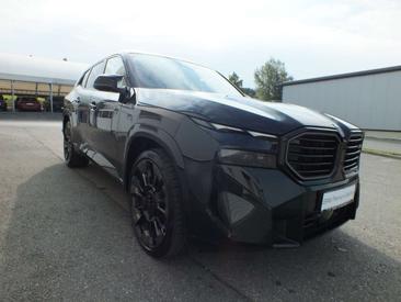 BMW XM 50e — photo 3