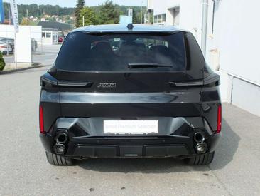 BMW XM 50e — photo 6