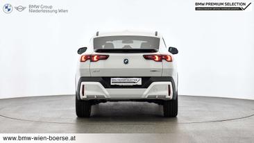 BMW X2 18d SDrive — photo 2