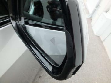BMW IX1 XDrive30 — photo 23