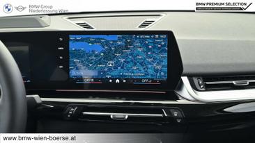 BMW X2 18d SDrive — photo 16