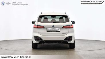 BMW 218 218d — photo 2