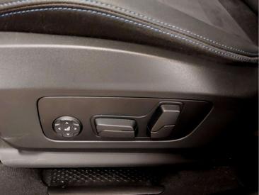 BMW 218 M Sport I — photo 15
