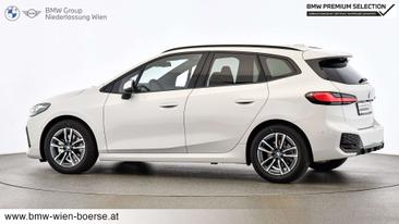 BMW 218 218d — photo 4