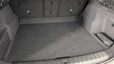 BMW X1 XDrive20d — photo 17