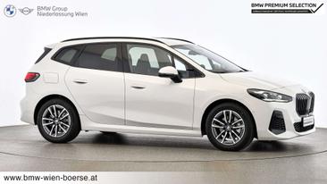 BMW 218 218d — photo 7