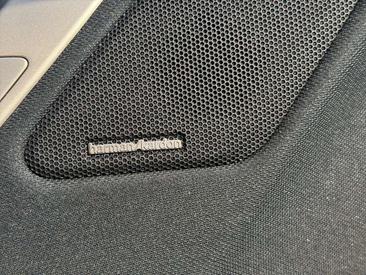 BMW IX XDrive40 — photo 6