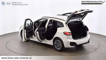BMW 218 218d — photo 9