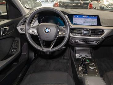 BMW 118 118i — photo 5