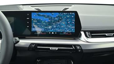BMW IX1 EDrive20 — photo 15