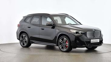 BMW IX1 EDrive20 — photo 7