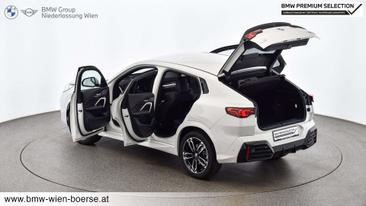 BMW X2 20d XDrive — photo 9