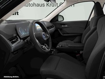 BMW X1 XDrive30e — photo 2