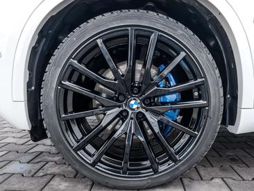 BMW X5 M Sport XDrive40d — photo 3