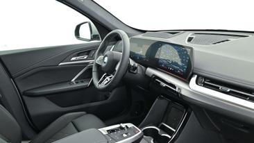 BMW IX1 EDrive20 — photo 26