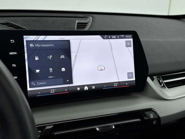 BMW X1 SDrive20i — photo 13