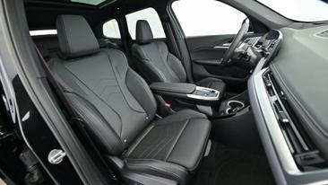 BMW IX1 EDrive20 — photo 25