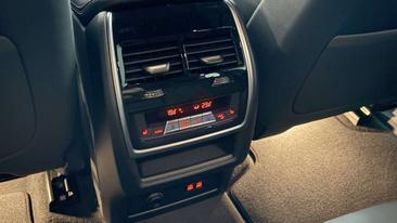 BMW X5 XDrive50e — photo 13