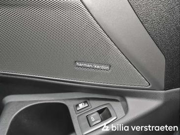 BMW Série 3 330 — photo 17