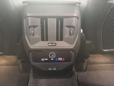 BMW X3 30e XDrive — photo 10