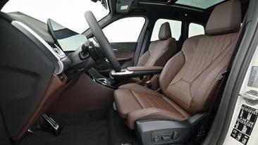 BMW X1 XDrive20d — photo 23