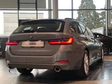 BMW Série 3 Touring 320d XDrive — photo 4