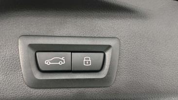 BMW X5 XDrive50e — photo 18