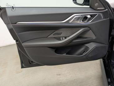 BMW I4 M Sport EDrive35 — photo 19