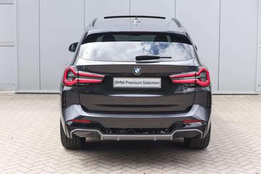 BMW iX3 — photo 5