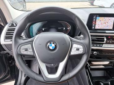 BMW X3 20d XDrive — photo 24