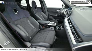 BMW IX1 EDrive20 — photo 24