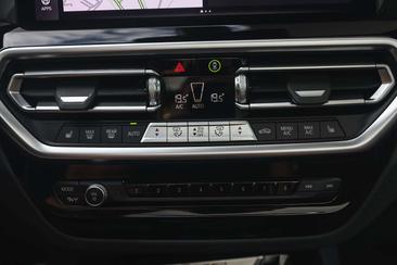 BMW iX3 — photo 17
