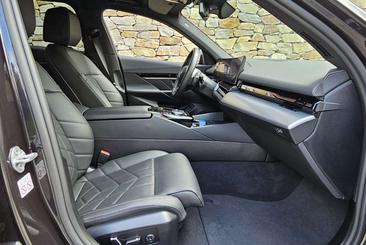 BMW Série 5 Touring M Sport 520d — photo 13