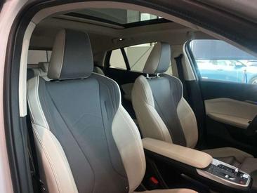 BMW IX2 XDrive30 — photo 19
